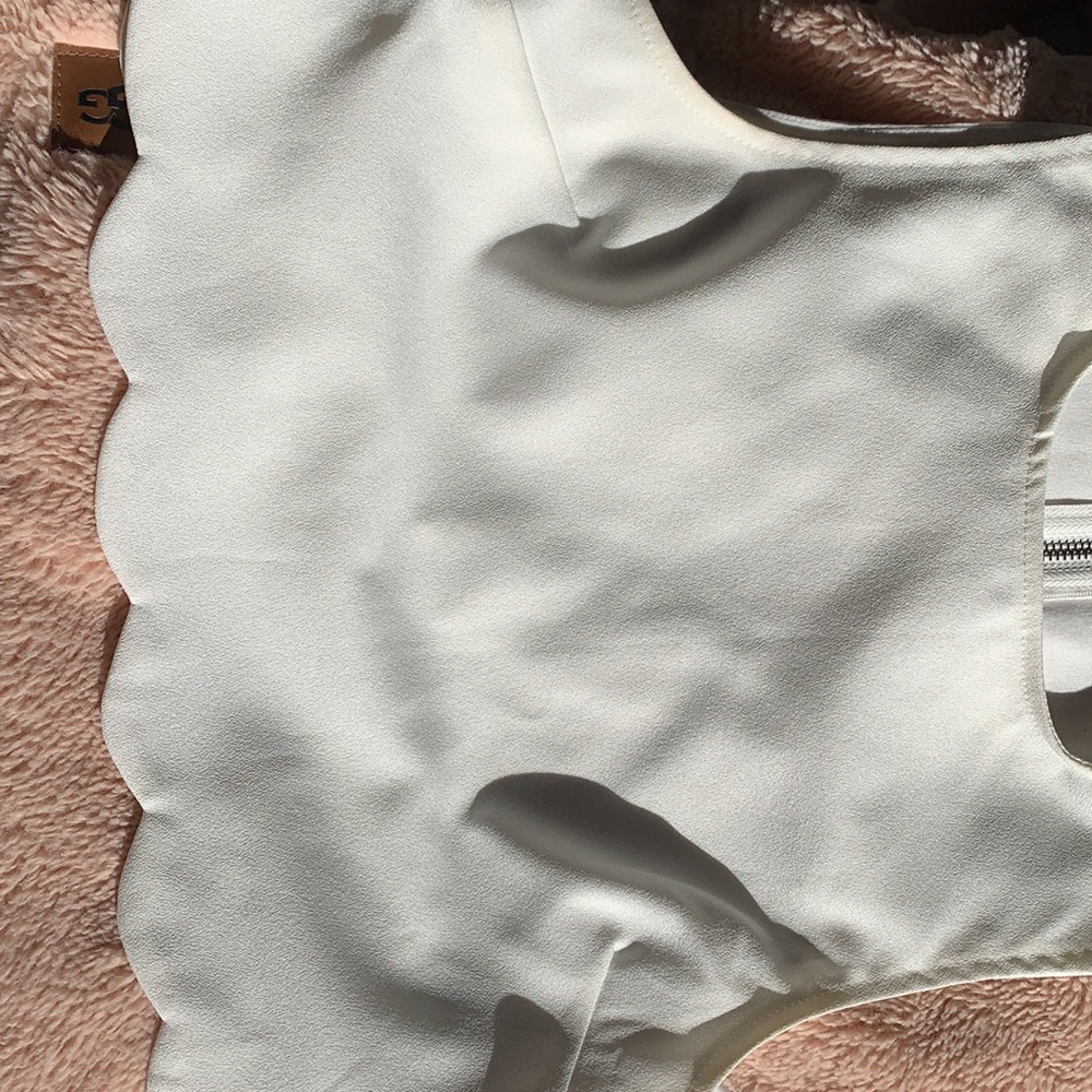 Off White 2 Piece Set - image 4